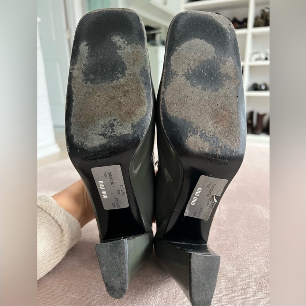 Rare! Vintage Miu Miu Prada Vernice Heels - color Gendarme (grey) - size 37 - Picture 8 of 9